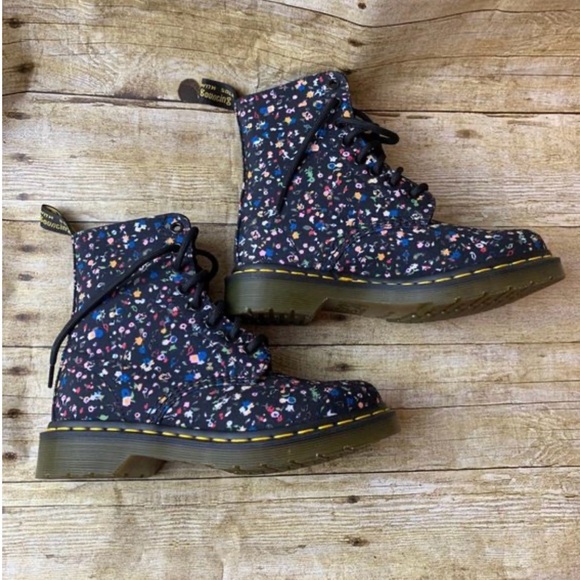 - Dr. Marten “Page” floral boot - Picture 6 of 7